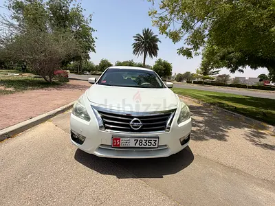 Nissan Altima SV 2014 - Excellent Condition