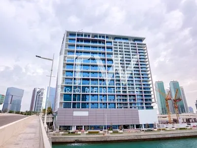 Canal & Cleveland Clinic View Apartment