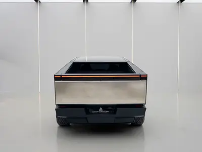صورة 5 لـ 2024 Tesla CYBERTRUCK