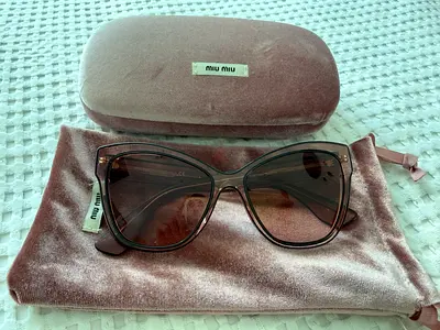 Mui mui sunglasses