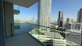 Elegant 2-Bedroom Apartment in Grand Tower, Dubai Creek Harbour