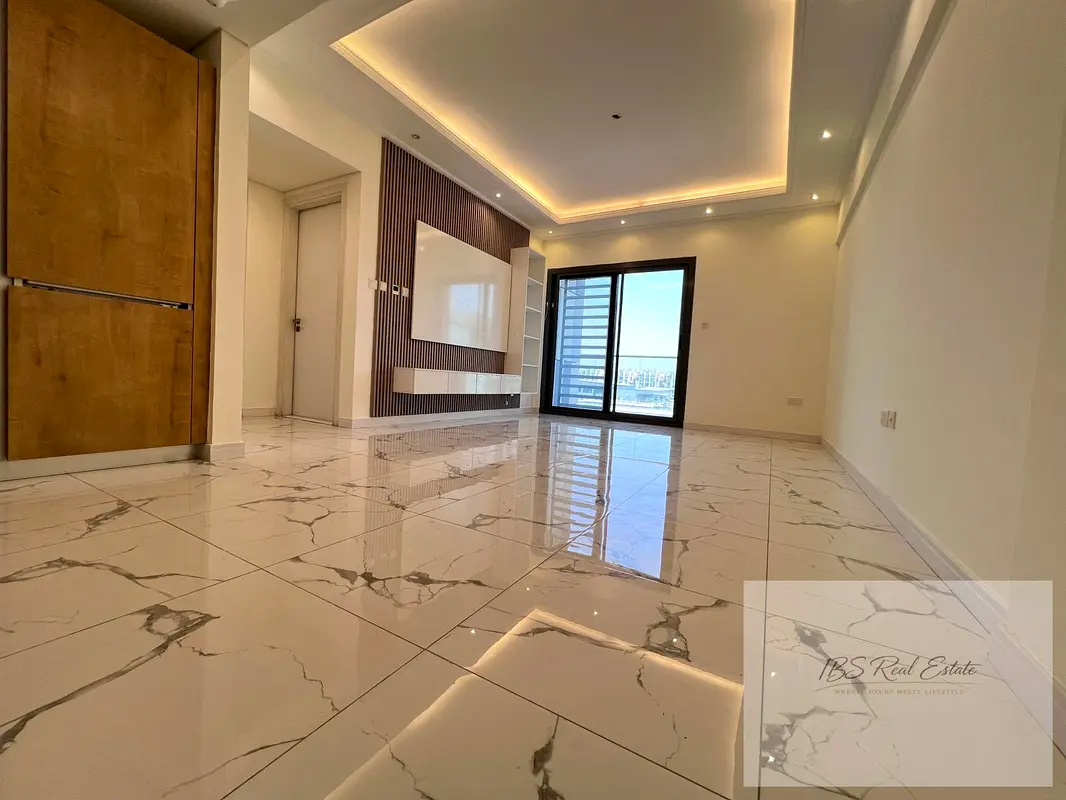 Prime Community | Ready to Move | Canal View Cozy Upgrade 2BR | Pool & GYM |
