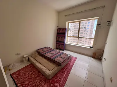 Balcony with a stunning view, 2 bathrooms, large living room, tower with all amenities, 6 payment plans, regular maintenance included (owner's respons