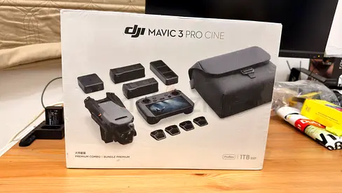 DJI Mavic 3 Pro Cine Premium Combo (1TB SSD + ProRes)