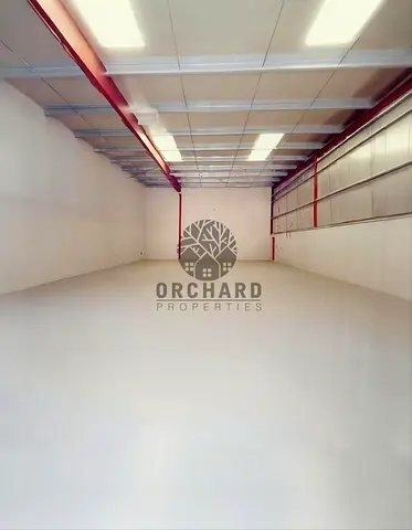 2400 SQFT/HEIGHT 9M/ELECTRICITY 3 PHASE/MAIN ROAD/BIG LOADING UNLOADING AREA/ATTACHED WASHROOM/RENT 105000 DH ANNUALLY/INDASTRIAL AREA 18 SHARJAH