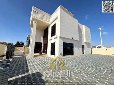 للبيع فيلا طابقين وروف مساحه 6200 الف قدم شامله المكيفات بسعر مغري جدا 3 مليون خمس غرف ماستر و حديقة و رووف مع تملك حر ل جميع الجنسيات