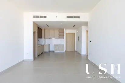 Luxury Golf View Apartment | Spacious Layout | Prime Deal
