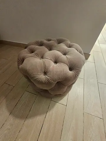 Tufted Round Velvet Ottoman / Footstool - Beige