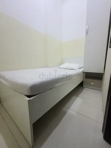 Partition Room for Rent in Al Quoz – Practical  Well-Connected Living