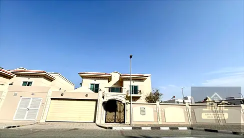 Huge Size Independent 4BR Villa Ready to Move