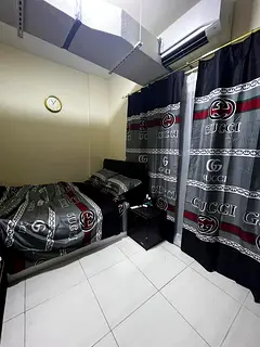 Baniyas metro station near couple partition room available