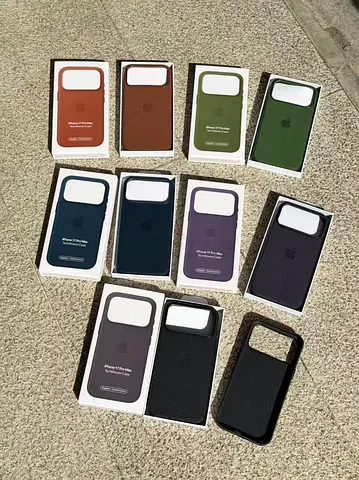 All Apple iPhone Cases Available MagSafe with ic animation