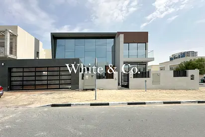 Bespoke 5B Villa | VOT | True Corner Unit