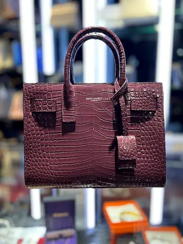 YSL Nano Sac De Jour Burgundy Croc-Embossed
Pristine Condition • Includes Strap