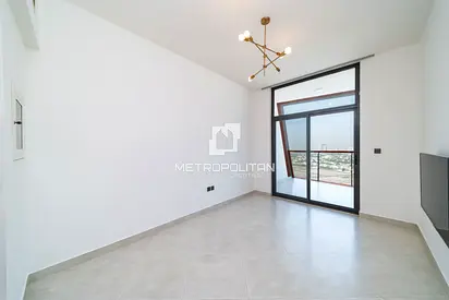 Modern 1BR | Central Location | Strong Investment