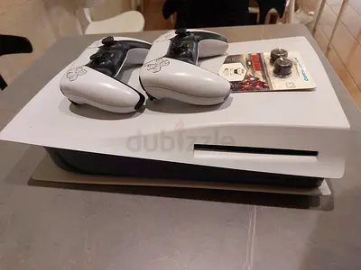 PlayStation 5 Disc Edition With 2 DualSense Controllers