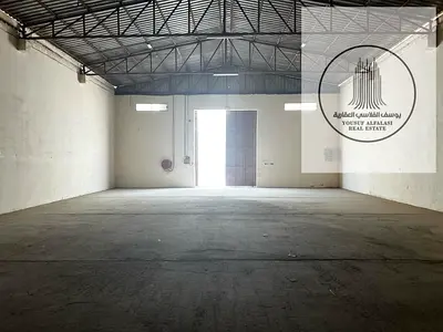 Warehouse for rent in Umm Al Quwain, 2200 sq ft, at a great price