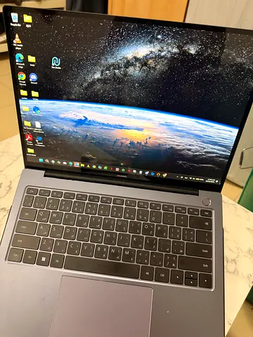 HUAWEI MateBook 14 Laptop - AMD Ryzen 5 3GHz 8GB 256GB Win10 14inch FHD Space Grey English/Arabic Ke