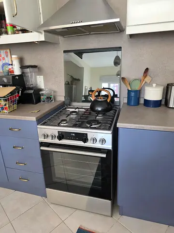Gorenjie Stainless Steel Freestanding Gas Range with Oven - Good Condition