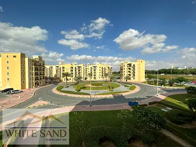 EMIRATES CLUSTER I INVESTER DEAL I NEAR TO METRO