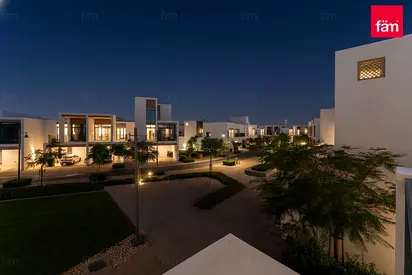 Skylight Corner Villa | Full Park View