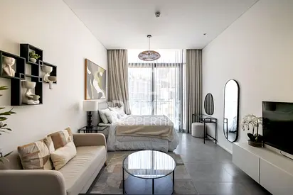 Low Floor | Ready to Move in | Elegant Apartment