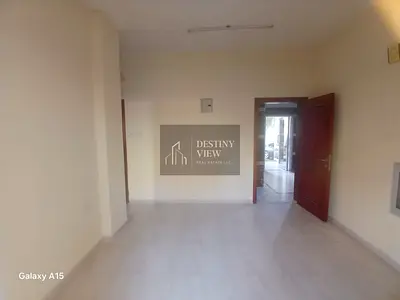 Lavish1bhk full family building near to Jim's school with balcony 28k