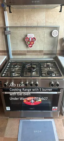 5-Burner Gas Cooking Range with Oven – Good Condition, Under Warranty, negotiable