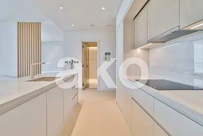 Lowest Price Fully Fitted Furnished High Floor