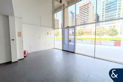 Closed To Metro | Vacant | Prime Location