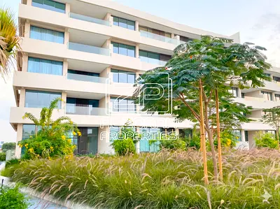 Beach Access | Private Garden With Dip Pool