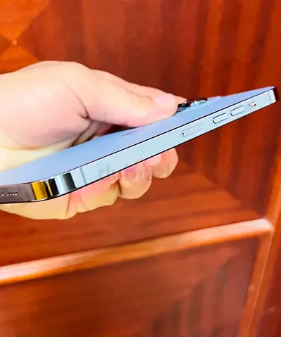 Apple iPhone 13 Pro Max Sierra Blue