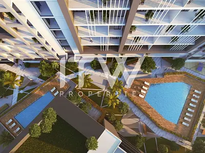 Prime Island Address with Canal View