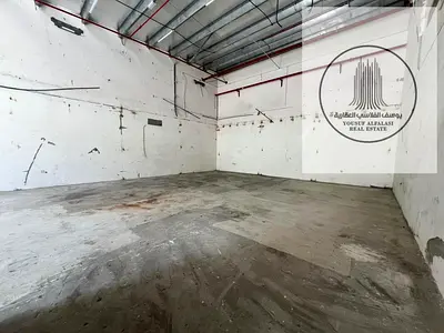 Warehouse for Rent Al Jurf Industrial 1 Ajman 2000 Sqft Internal Bathroom