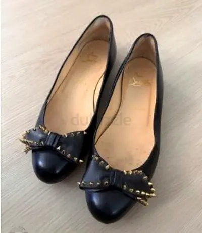Authentic Christian Louboutin Ballet flat. size 38½.