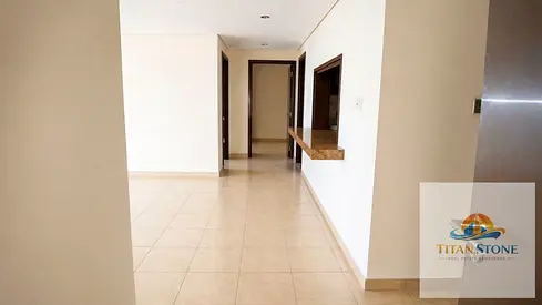 إطلالة على برج خليفة | تصميم واسع | جاهزة للسكن