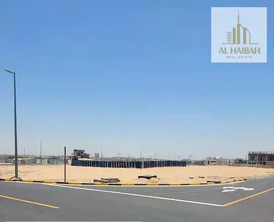 للبيع قطعتين ارض زوايا في الشارقه منطقه مزيرعه موقع وسعر مميز جدااا