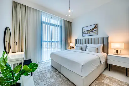 Brand new 1BD apartment with access to the beach