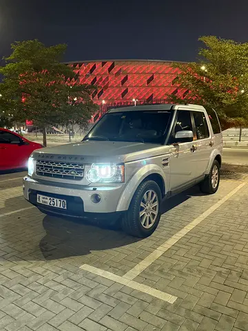 Land Rover LR4 HSE 2010 GCC Specs - Well Maintained