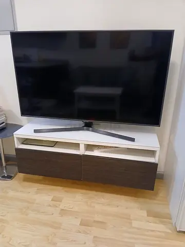 Samsung RU7400 55inch TV