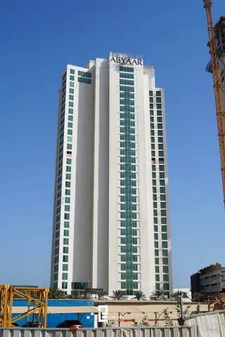 Biggest Size I Luxury Studio I Live by the beach