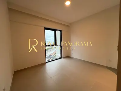 2 bedroom | upto 4 chqs | open view partial creek view