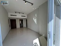 Brand-new 3BR apartment, 1 month free, free parking, 3 bathrooms, built-in wardrobes, super deluxe f