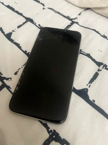 IPHONE X DAMGED