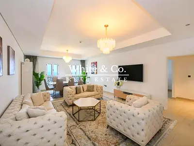 Bills Included| Upgraded| Fully Furnished