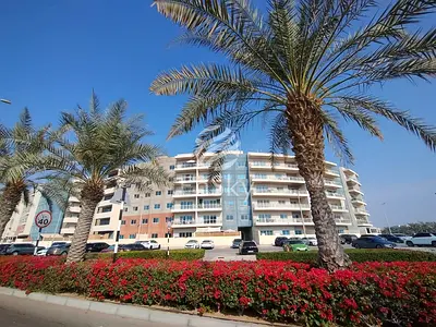 Hot Deal! 2 bedroom Unit, Type A, Vacant Now