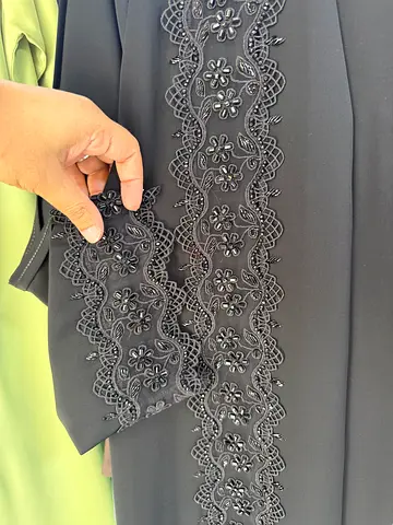 ✨ Premium Custom Abayas Available in UAE ✨