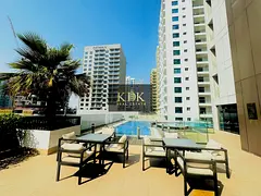 Furnished | Close to Mall | High floor
