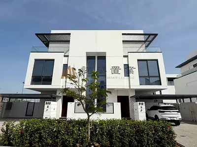 Brand New | 4bhk+Maids Room | Ready To Move