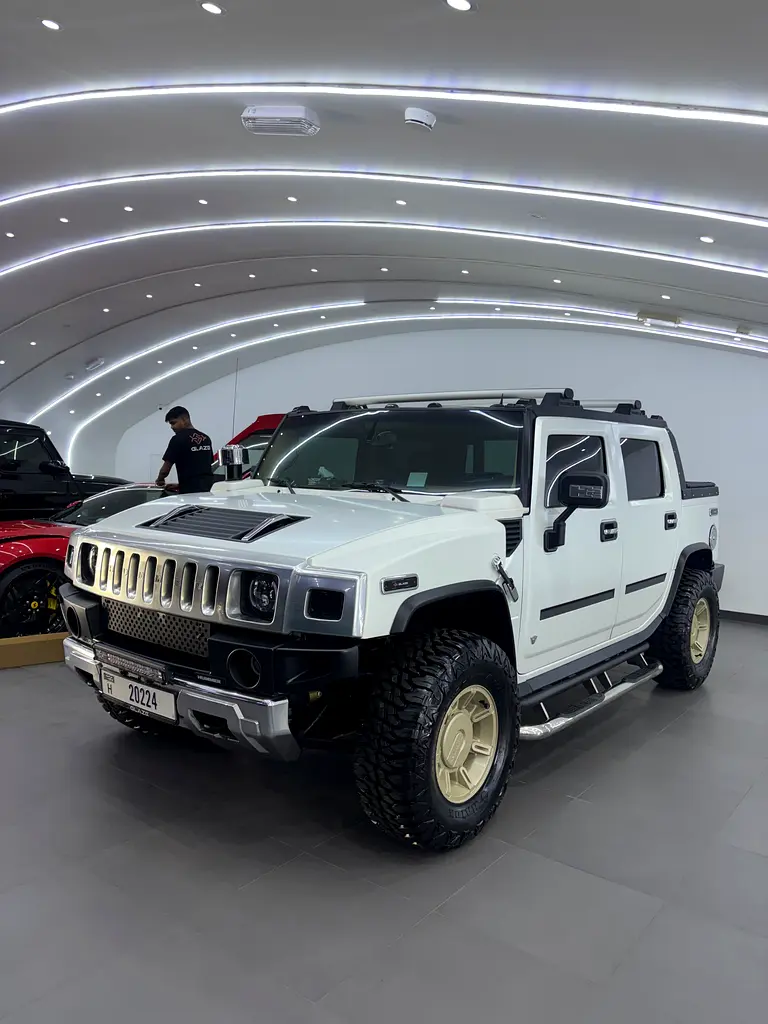 Hummer H2 2005 — photo 1 of 10